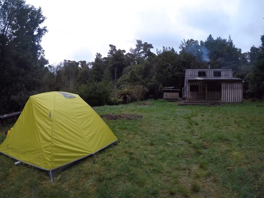 Hiking, Overnight hike, nature, fireplace, waihaha Hut Track, New Zealand, NorthiIsland, waihaha stream, outdoors, dog friendly, hiking huts